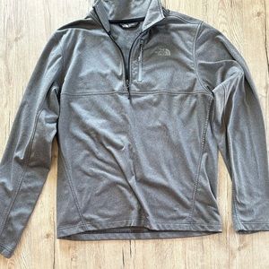Gray North Face 1/4 zip